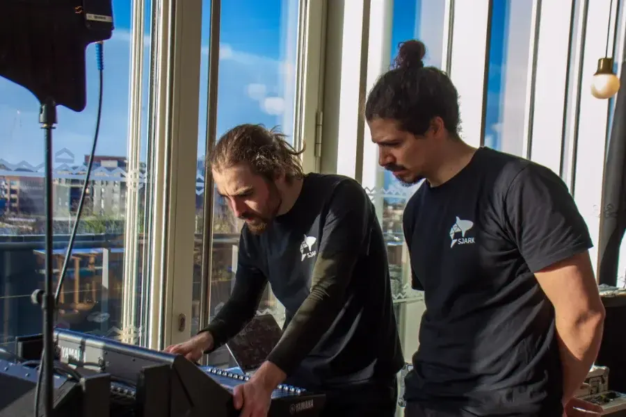 SJARK team in #teamSJARK t-shirts